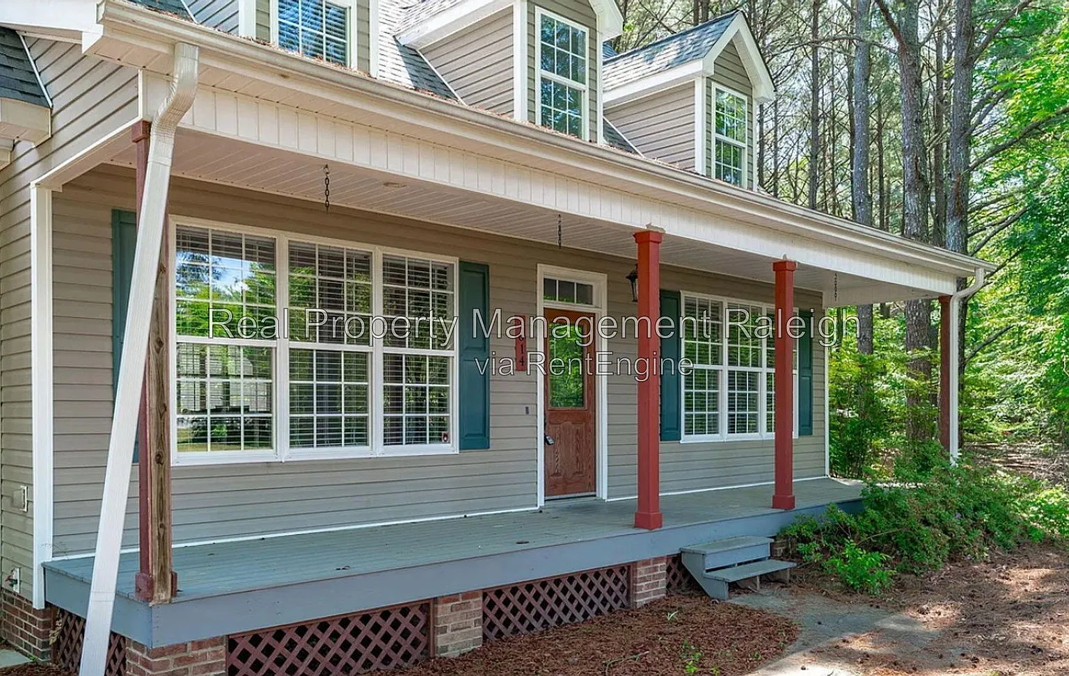 3 bed, 2.5 bath, 2062 sqft, $2,100 — Photo 1