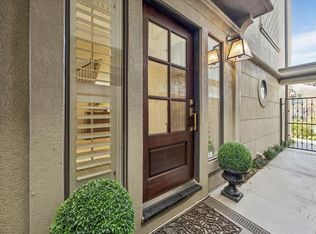 2643 Westgate Dr, Houston, TX 77098