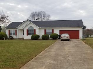 529 Reynolds Ct, Statham, GA