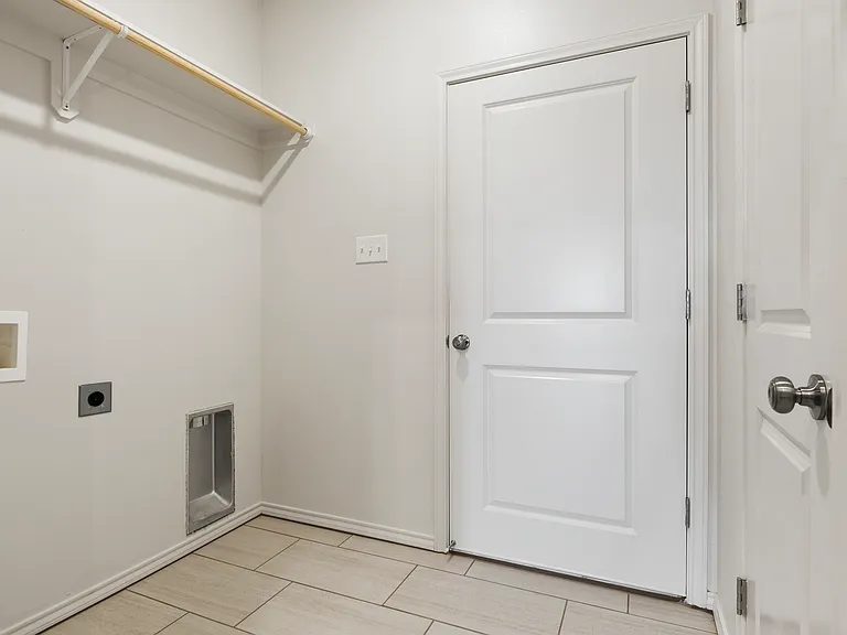 5856 Virginia Ave — Photo 19