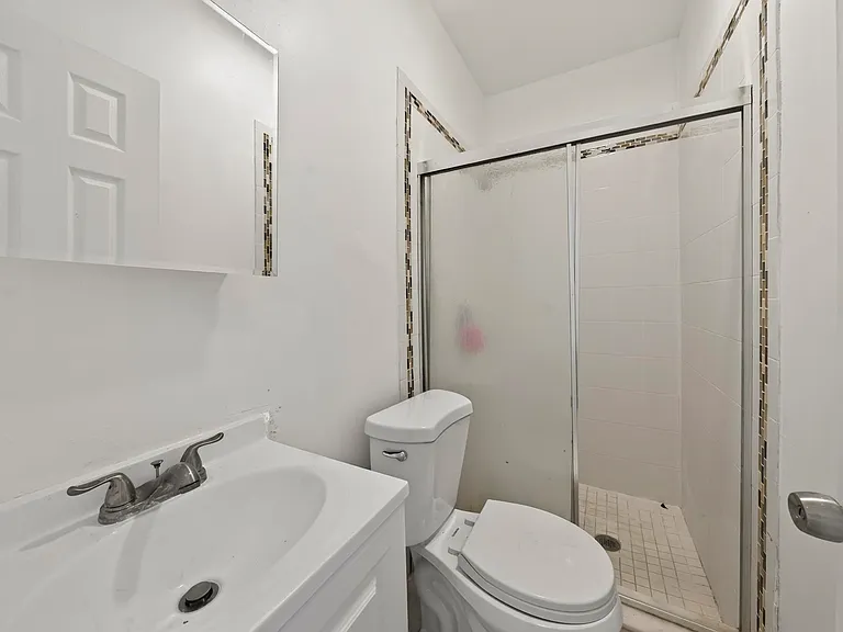 73 Van Reypen St #2 — Photo 14