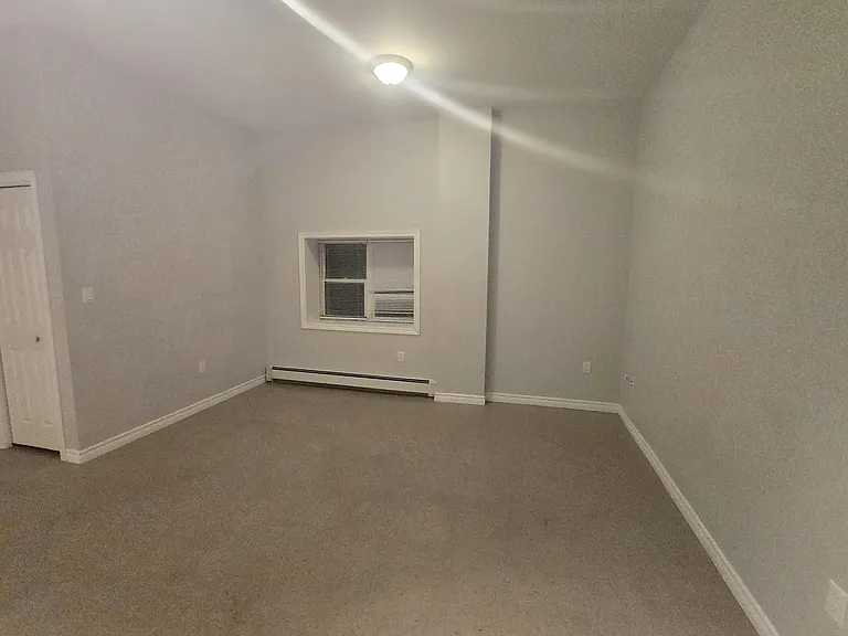 300 Main St S #2 — Photo 1