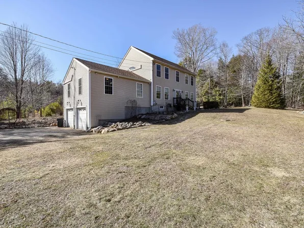 185 Pheasant Drive, Middleton, NH 03887-6310