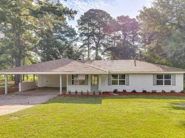 197 Sylvan Lakes Dr, West Monroe, LA 71291
