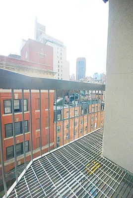 Rented by Bold New York | media 11