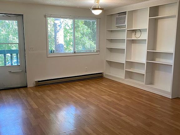 5th image of 2808 E 32nd Ave #2808