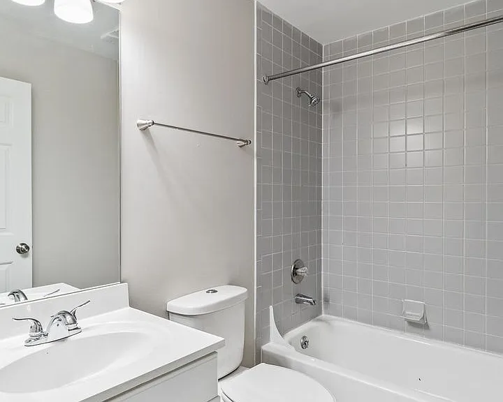 Station House Apartments — Photo 70
