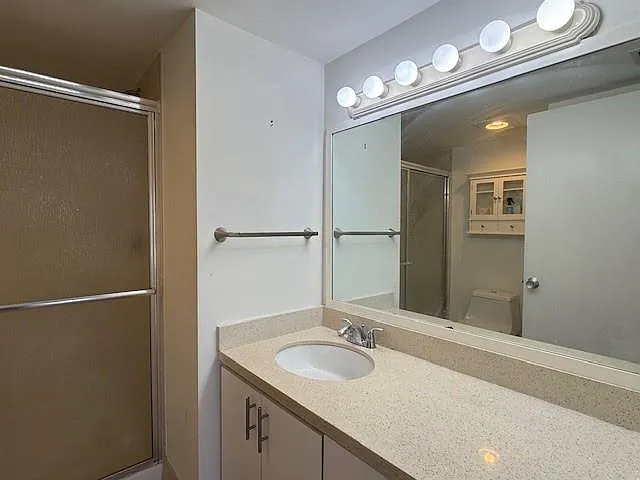 2900 NW 42nd Ave #A104 — Photo 17