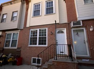 131 Gladstone St, Philadelphia, PA 19148