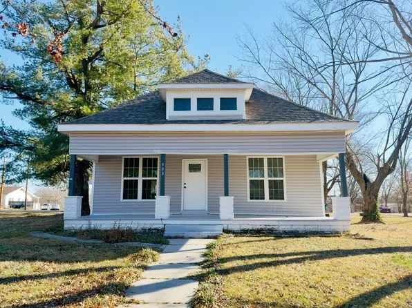 503 S Main St, Carl Junction, MO 64834