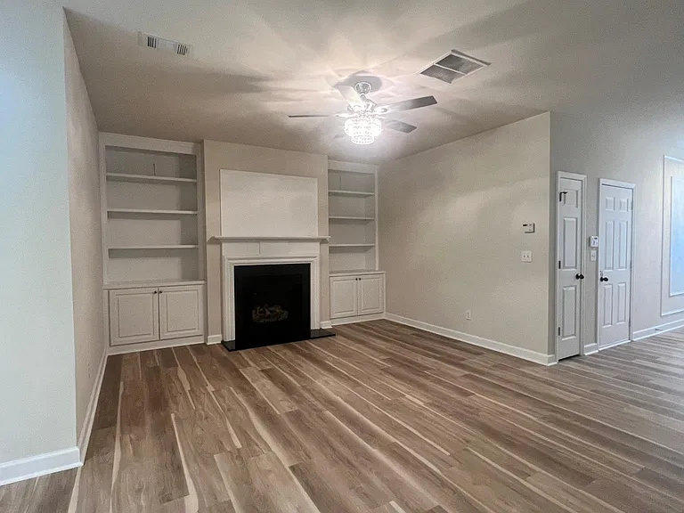 1641 Northgate Mill Dr — Photo 7