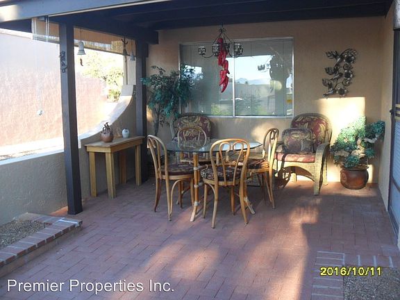 5th image of 219 N Calle Del Diablo