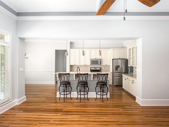 4th image of 3122 Fosters Glenn Dr