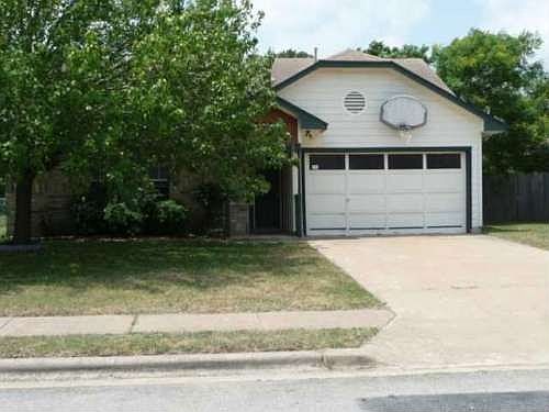 1st image of 1115 York Castle Dr
