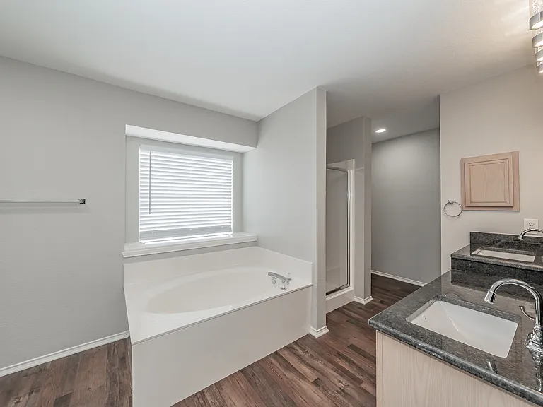 1217 Katy Dr — Photo 29