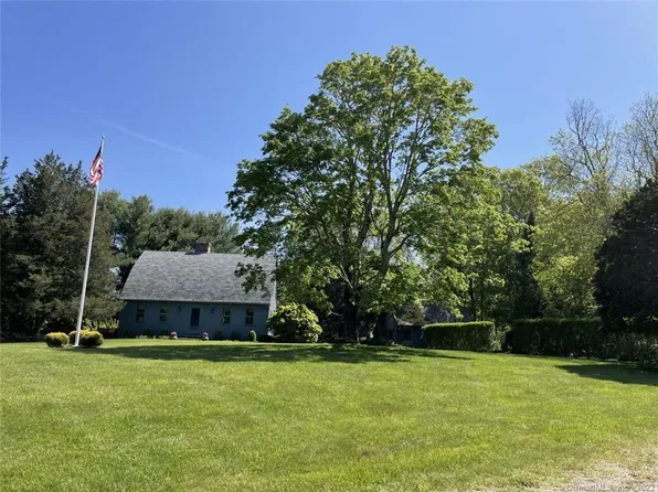 10 Heritage Drive, Stonington, CT 06378