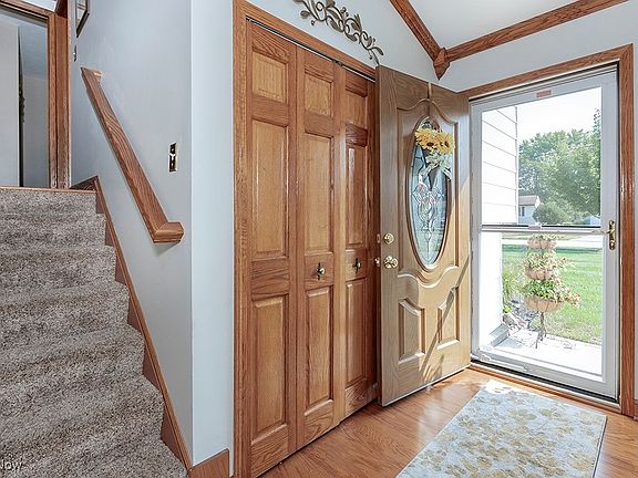5th image of 9992 Belmeadow Dr