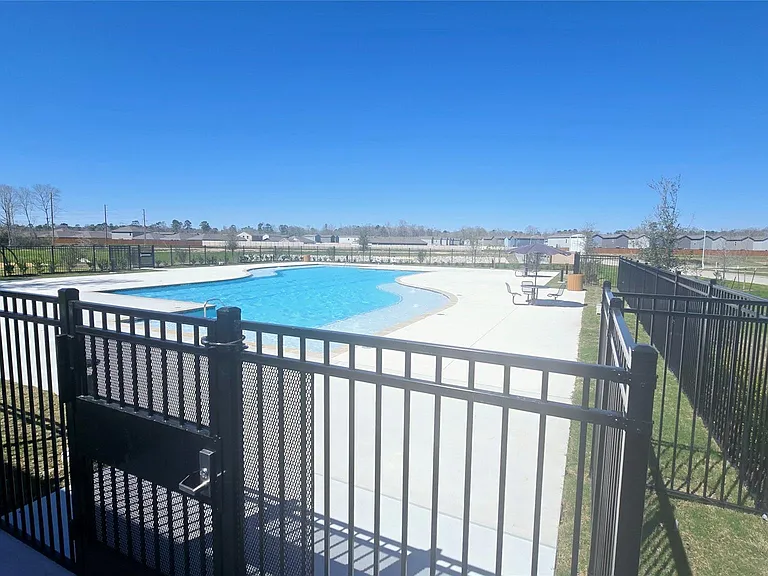 21458 Carosella Dr — Photo 41