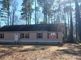33364 Holly Ln, Wallops Island, VA 23337