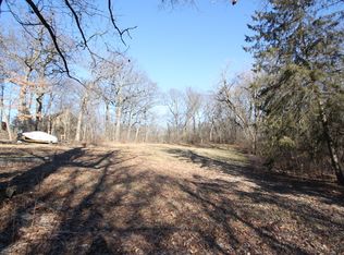 25453 W Cedar Crest Ln, Lake Villa, IL 60046