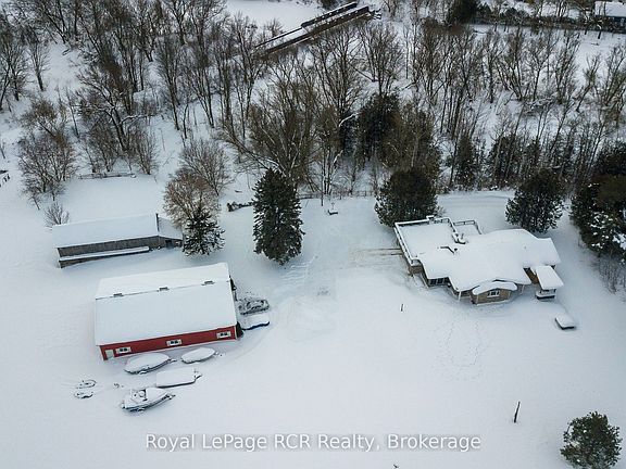 3rd image of 837 7th Ave