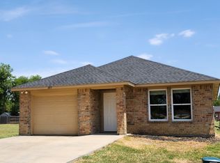 307 E 2nd St, Maypearl, TX 76064