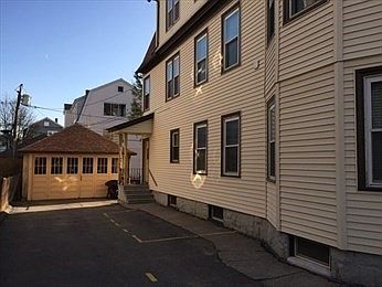 3rd image of 9 Euclid Ave