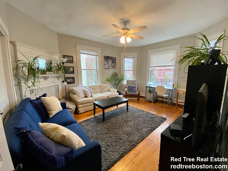 27 Hurd Rd — Photo 1