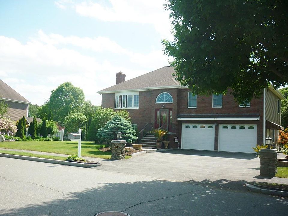 1st image of 16 Heritage Ln