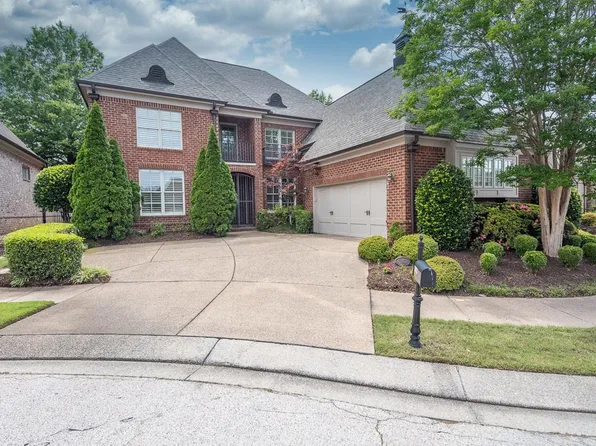 3077 Poplar Grove Ln, Germantown, TN 38139