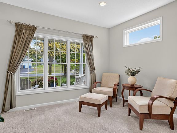 5th image of 1381 Knight Ln