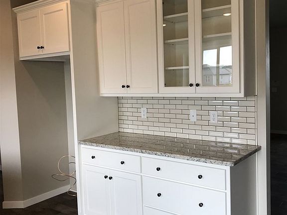 3rd image of 4513 Cottonwood Ln