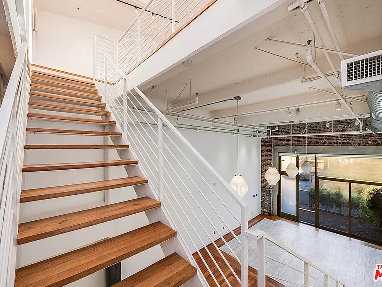 1850 Industrial St #106 — Photo 31