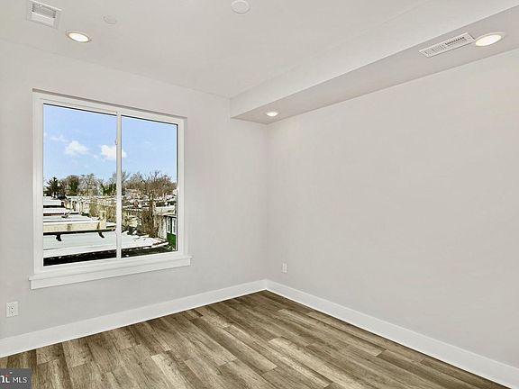 5th image of 2537 Cecil B Moore Ave Unit 2