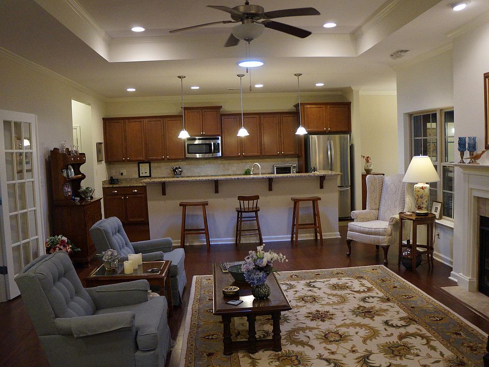 1st image of 1644 Abbey Glen Way