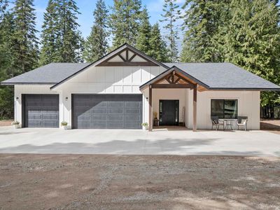 43011 N Regal Rd, Elk, WA, 99009