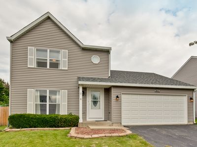 2018 Redwood Dr, Round Lake Beach, IL, 60073