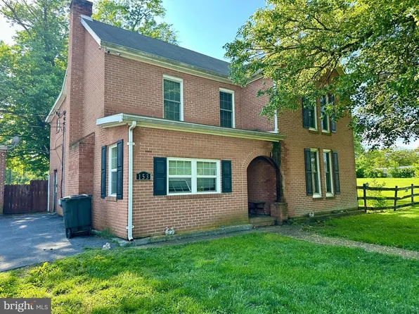 153 Connector Rd, Martinsburg, WV 25405