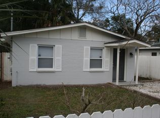 1917 Mealy St, Atlantic Beach, FL 32233