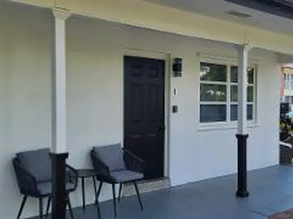 3220 NE 15th St, Pompano Beach, FL