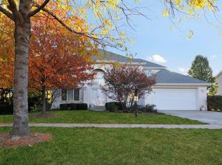 390 Doxbury Ln, New Lenox, IL 60451