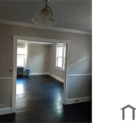 2400 N Longwood St #2 — Photo 2