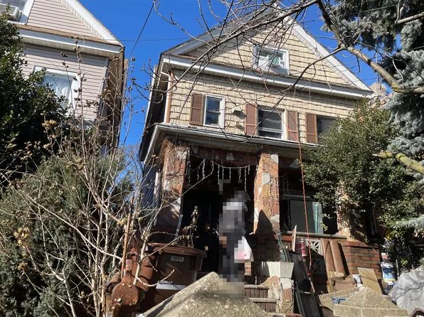 2408 McDonald Ave, Brooklyn, NY 11223