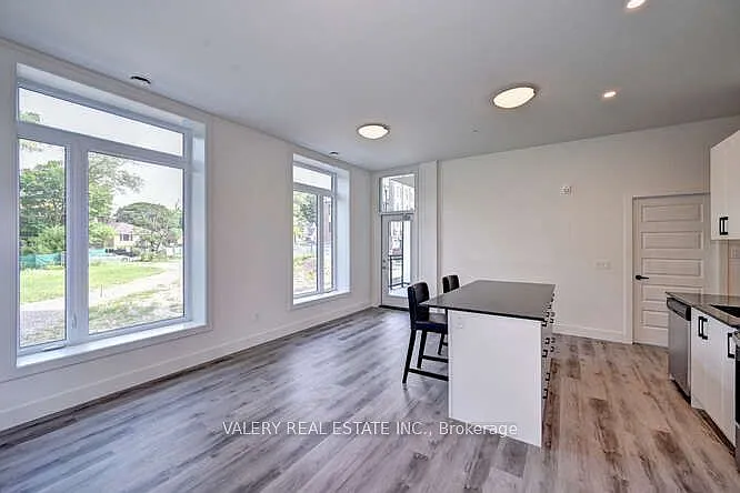 103 Roger St #102 — Photo 5