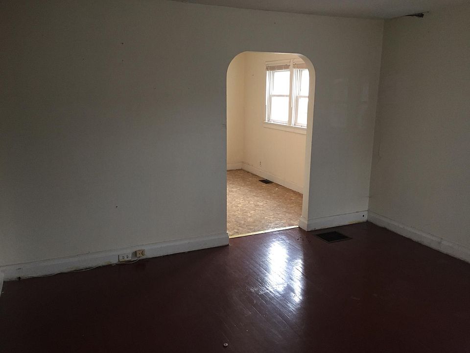 1008 W Lexington Ave, Danville, KY 40422 Zillow