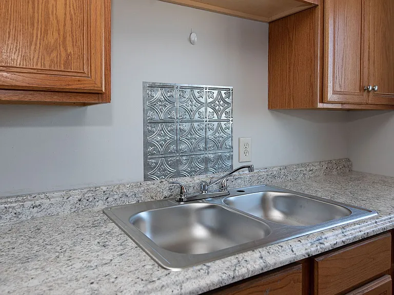 2739llc- W. North Bend Rd 2739 — Photo 14