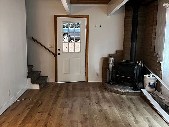 3rd image of 25864 Sugar Pine Dr
