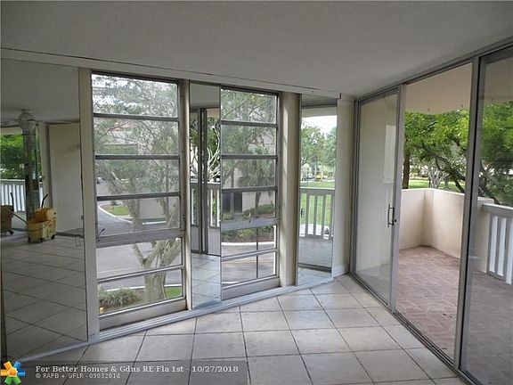 3rd image of 6921 Environ Blvd APT 2S