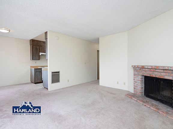 3rd image of 2112-2114 Thomas Ave Unit 2114-3
