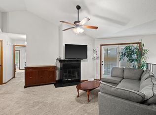 2907 Park De Ville Pl, Columbia, MO 65203